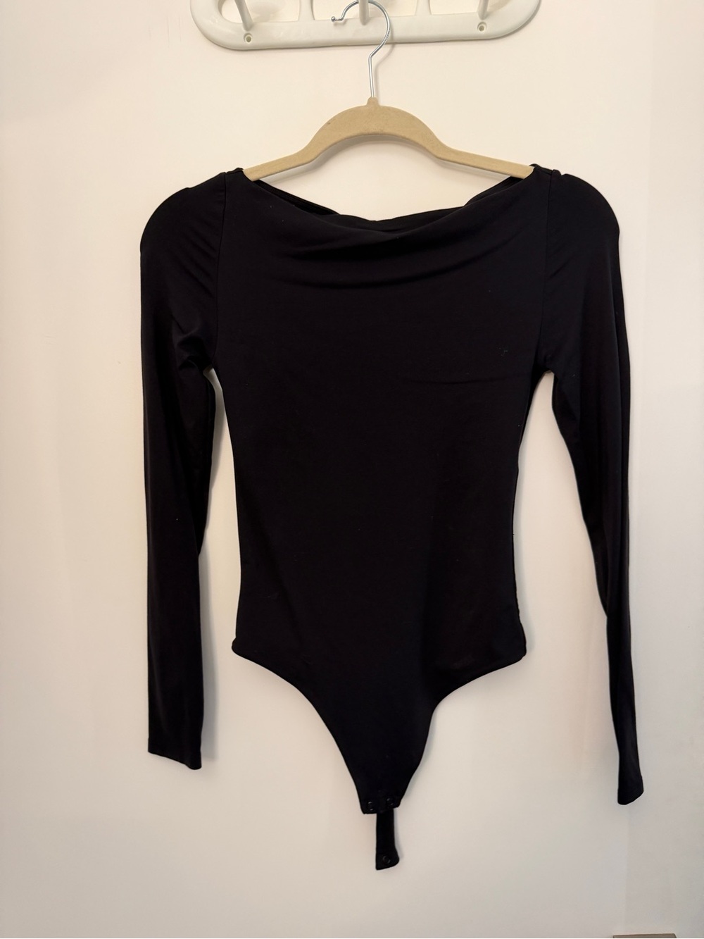 Aritzia Contour Black Long-Sleeve Boat Neck Bodysuit